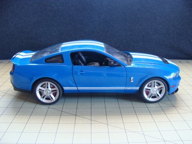 Picture 1 of 9