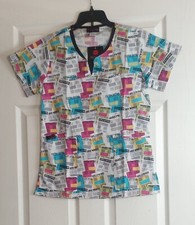 Marilyn Monroe Multicolor Stretch Double Pockets Scrub Top Size S