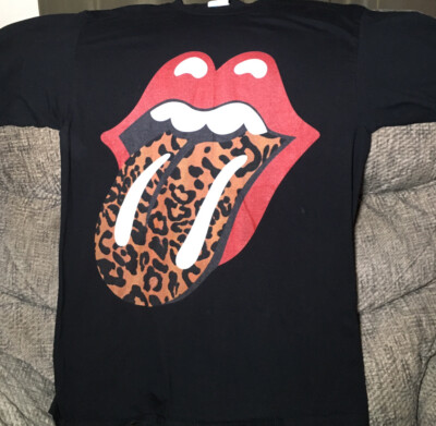 shirt with lips and leopard tongue