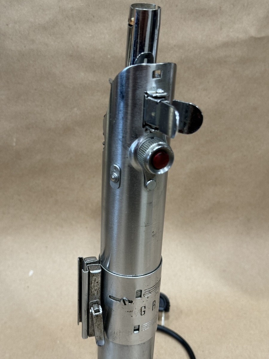 AUTHENTIC VINTAGE GRAFLEX 3 CELL FLASH STAR WARS LIGHTSABER AUTHENTIC VINTAGE GRAFLEX 3 CELL FLASH STAR WARS LIGHTSABER