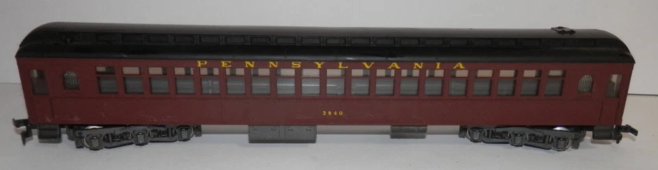 Entrenador de peso pesado IHC escala HO Pennsylvania 3940 #2738 Foto 2 de 4