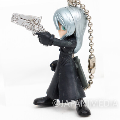 に*ゅ様 2007年東京ゲームショウ　FFXI ピンバッジ Final Fantasy VII Advent Children Yazoo Figure Ballchain FF Swing