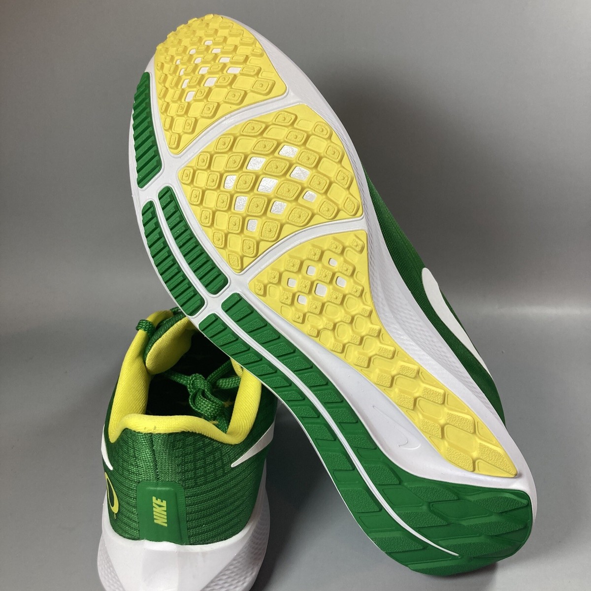 Size 10 - Nike Air Zoom Pegasus 39 Oregon 2022 | eBay
