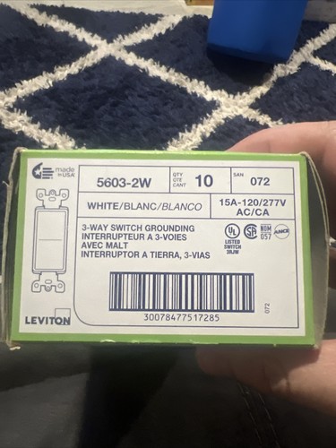 leviton 3 way switch white 5603-2W - 第 1/1 張圖片