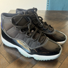 Jordan 11 space jam with box