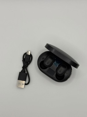 Brand new Black Bluetooth wireless earbuds Ear Buds With charging cord case