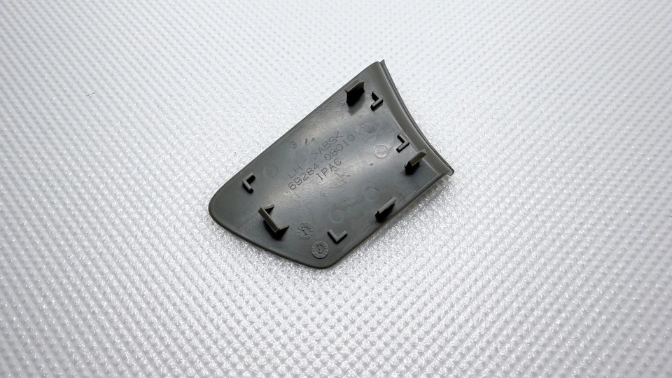 Toyota Sienna 2011-2014 puerta izquierda manija interior perno cubierta 69284-08010 OEM Foto 2 de 4