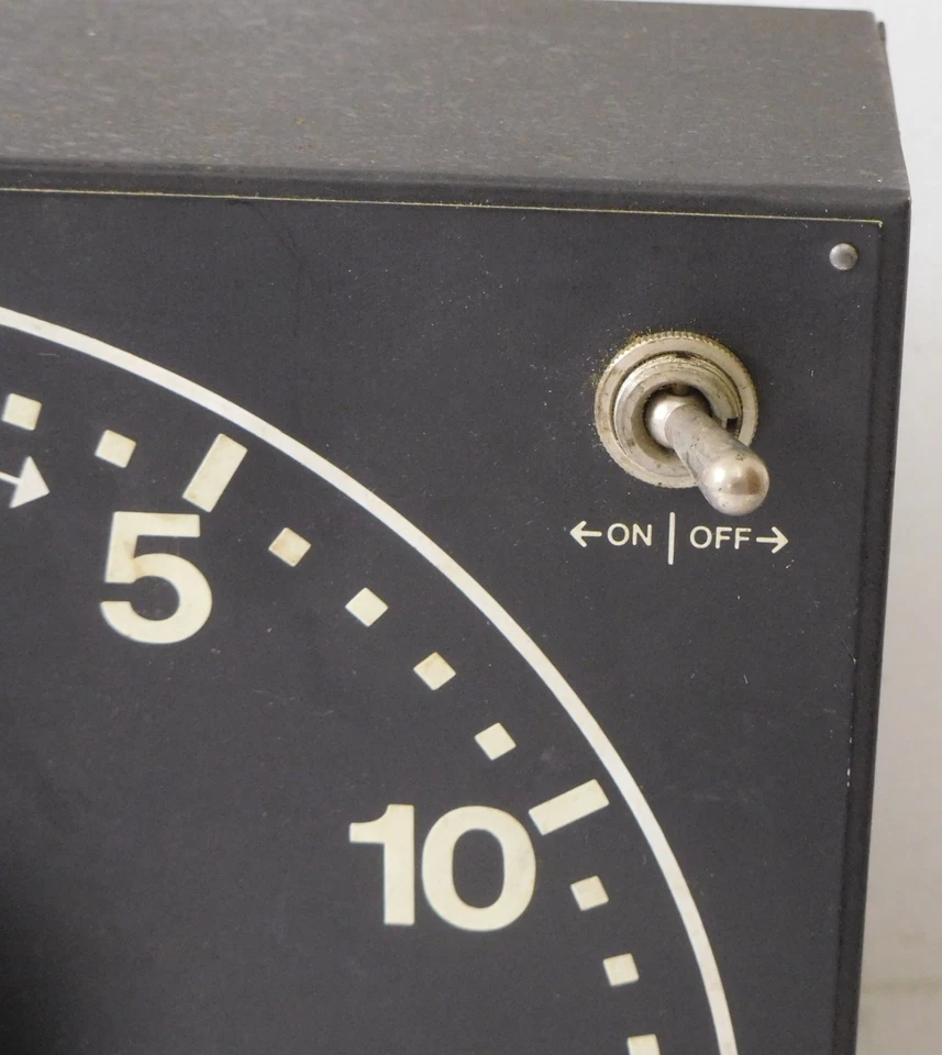 Temporizador de cuarto oscuro de laboratorio GraLab/CR4 de colección - Modelo 300 Foto 4 de 4
