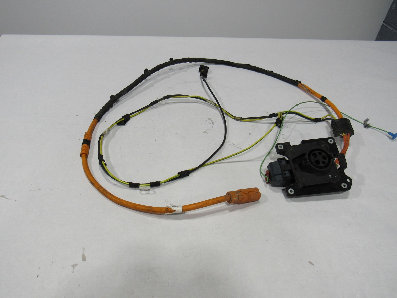 14-20 BMW I8 2015 Electric Charge Socket Port High Voltage Wire Harness Cable ;M