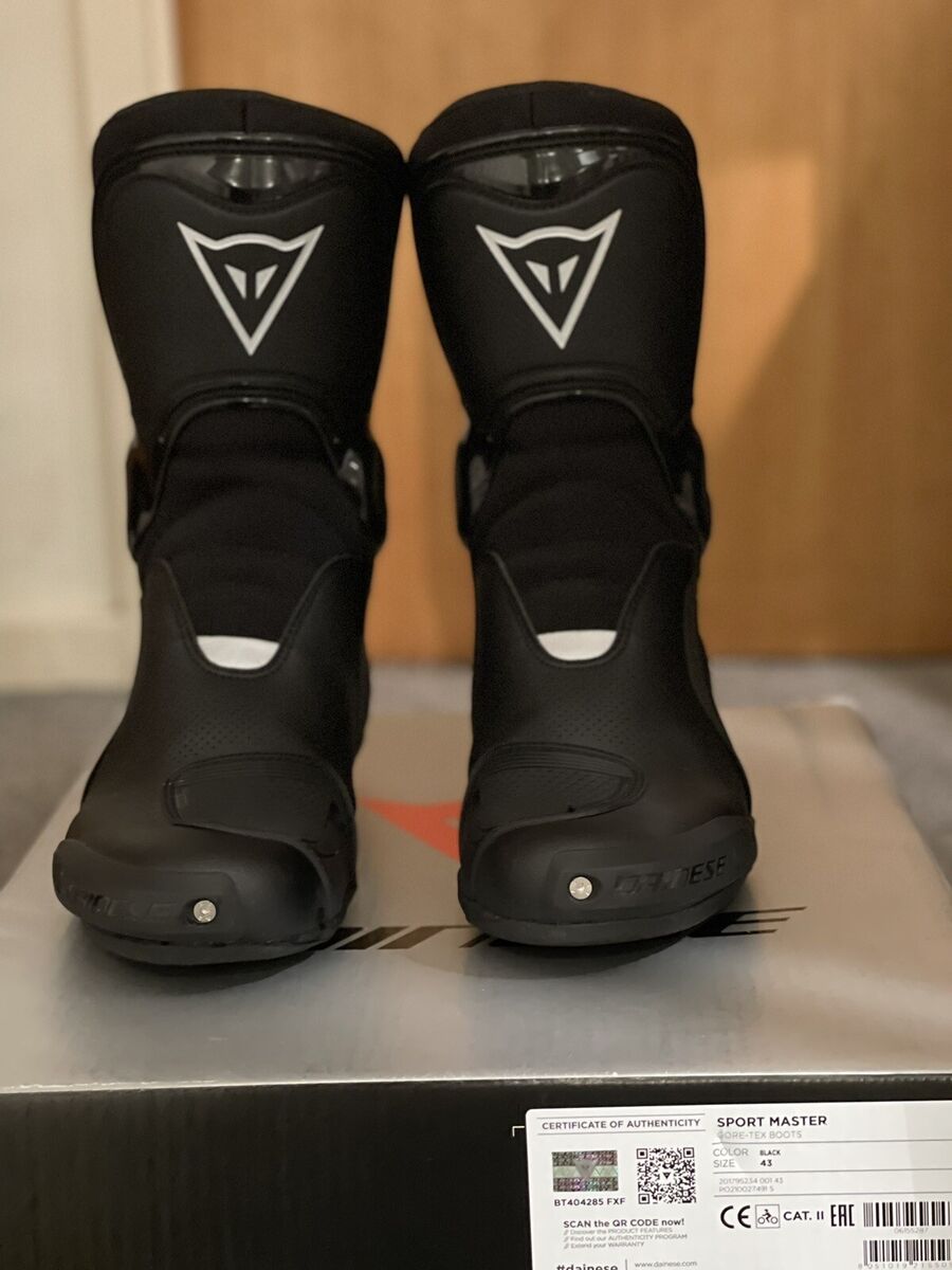 Dainese Sport Master Goretex Motorcycle Boots EU43 RRP £350 Dainese Sport Master Goretex Motorcycle Boots EU43 RRP £350