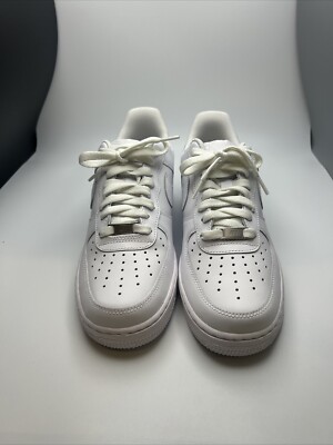 Size 9.5 - Nike Air Force 1 '07 White W