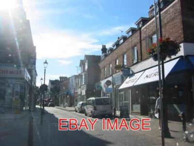 FOTO STRASSENSZENE IN RICKMANSWORTH DER MANGEL AN KÄUFERN ÜBERRASCHTE MICH, ABER DAS TUT ES