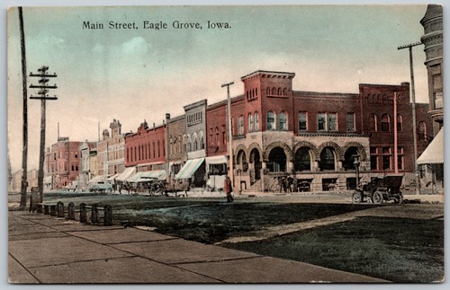 c1908 Main Street Eagle Grove Iowa Classic Car ANTIQUE Postcard 2744