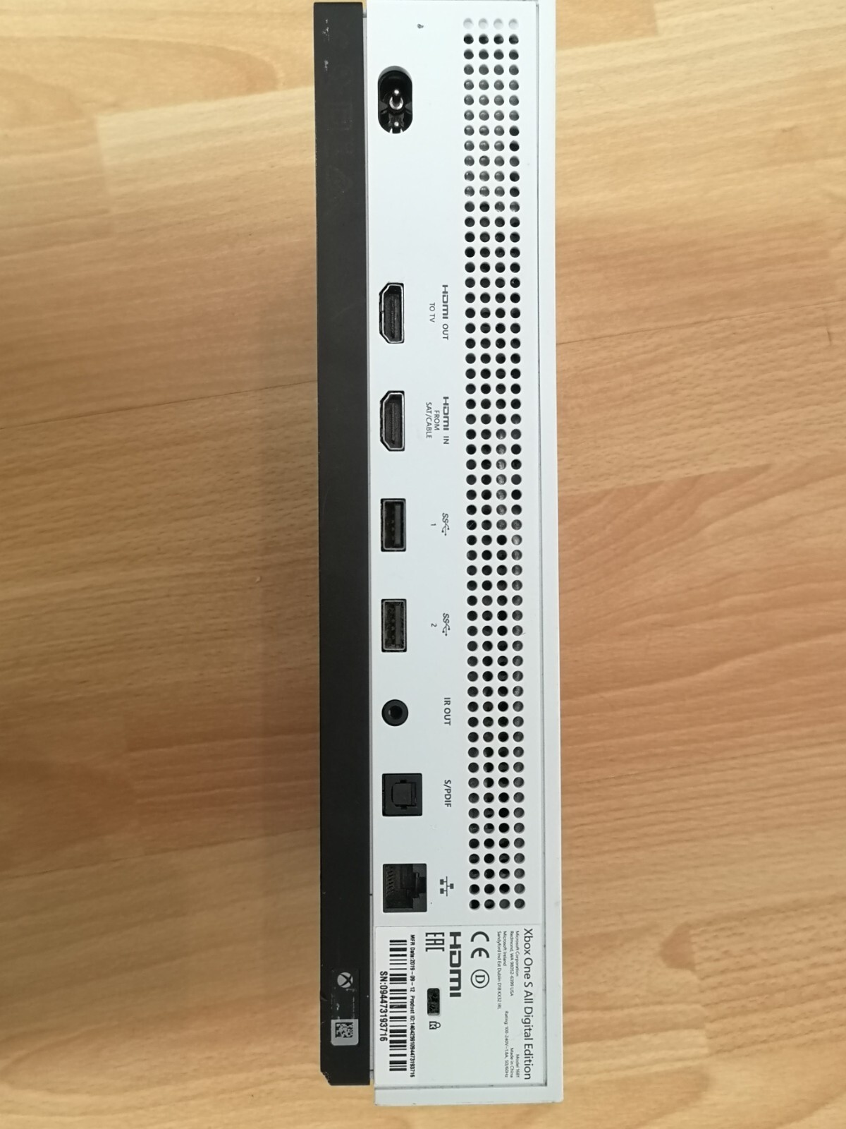 Microsoft Xbox One S 1TB AllDigital Edition Console Model 1681 White