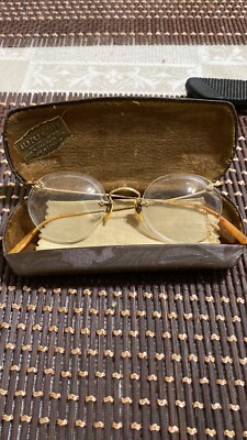 Vintage 1/10 12K GF Gold Filled￼ Glasses with Case and  display picture 3