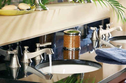 Moen TS5205BN Rothbury Trim Per Valvola Doccia – Nichel Spazzolato, Leva Singola, Compatibile Con Sistema M-PACT