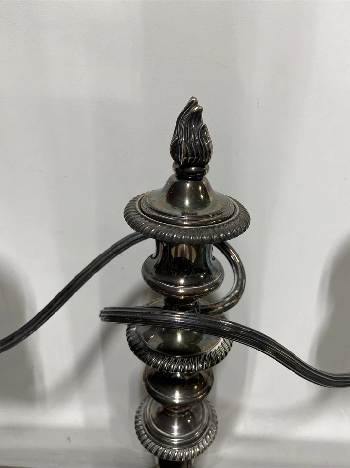 Par de DE COLECCIÓN. Candelabro Birks Regency Plate Alto Llama Tres Ligas Foto 3 de 4