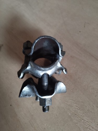 Giunto ortogonale morsetto ponteggio giunti usati x tubo 48mm PERFETTI - Foto 6 di 8