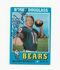 BOBBY     DOUGLASS      BEARS      AUTOGRAPHED    CARD