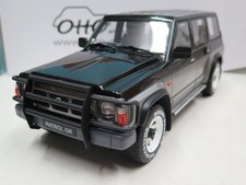 Nissan Patrol GR Y60 Baujahr 1992 graphit-gray / black 1:18 OT993 OTTO-Mobile