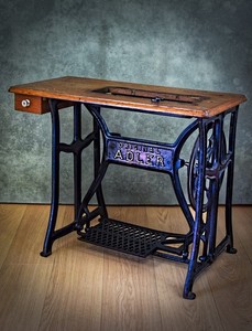 Unique Adler Koch 7 Heavy Cast Iron Legs Sewing Machine Table Treadle Base Rare