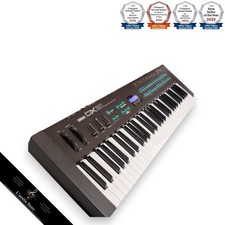 Yamaha DX21 Synthesizer FM Sound 61 Keys with SemiHard Case Blue LED Display