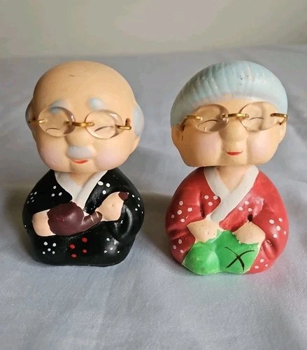 Asian Grandpa & Grandma 4 in Cermaic Bobble-Head Couple Kimoto Vintage