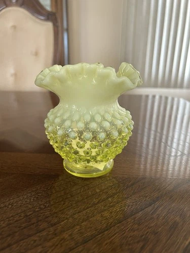 Vintage Fenton Topaz Opalescent Hobnail Vase