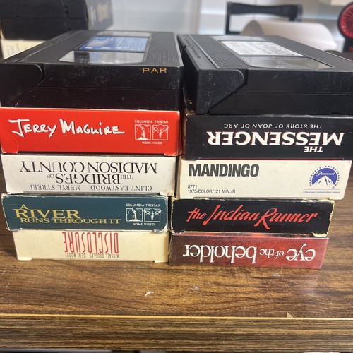 VHS Lot of 10 Cult Classic Movies - Jerry Maguire, Mandingo, Patch Adams + More! - Picture 7 of 8