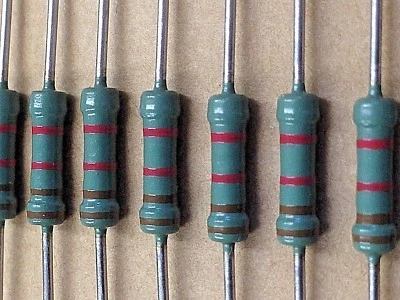 Resistor 1K1 2% MR30 (0.5W) Philips: Pack of 20 - Image 1 of 4