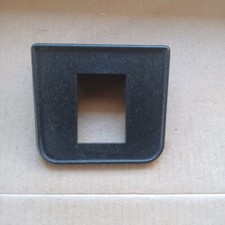 MOSTRINA SUPPORTO PER INTERUTTORE CRUSCOTTO AUTO D'EPOCA (NUOVO VEDI FOTO MISURE