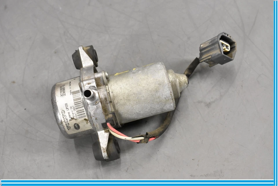 06-13 Conjunto de bomba de vacío de freno eléctrico Volvo C70 30793023 OEM Foto 2 de 4