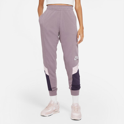 nike tech fleece jogger in smoke purple