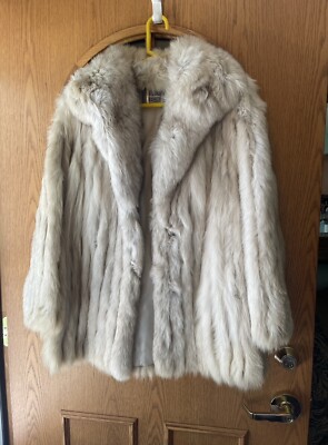 SAGA FOX サガフォックス GUARANTEE OF QUALITY 13 SAGA FOX Guarantee of Quality Hook Button Up Genuine Fox Fur Coat