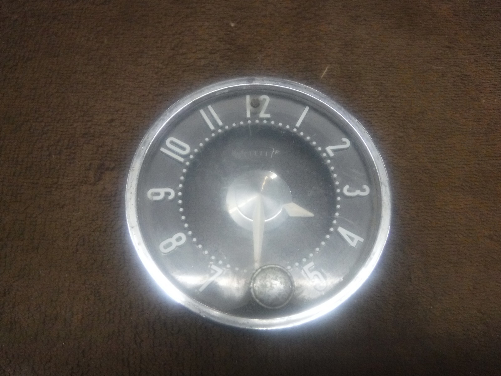 195556 Chevrolet Car Dash Clock Used OEM (1) eBay
