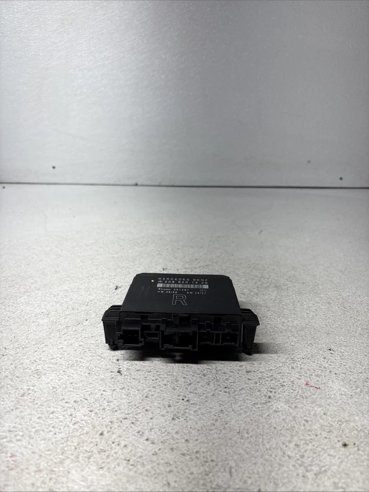 Módulo de control de puerta delantera derecha 98-03 Mercede W208 CLK320 CLK430 2088201426 OEM Foto 2 de 4