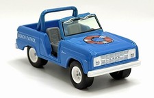 Vhtf 1966 Ford Bronco 289 V8 4sp. 4x4 Beach Patrol - Blue - 164 Scale - 1st Gen Vhtf 1966 Ford Bronco 289 V8 4sp. 4x4 Beach Patrol - Blue - 164 Scale - 1st Gen