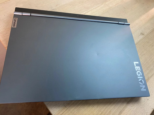 Lenovo Legion 7-15IMH05 81yt, i7-10750H, 8GB RAM, FHD, per ricambi/riparazione - Foto 2 di 6
