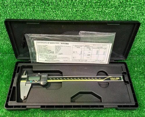 Digital caliper Model No.  CD 20APX Mitutoyo from JAPAN
