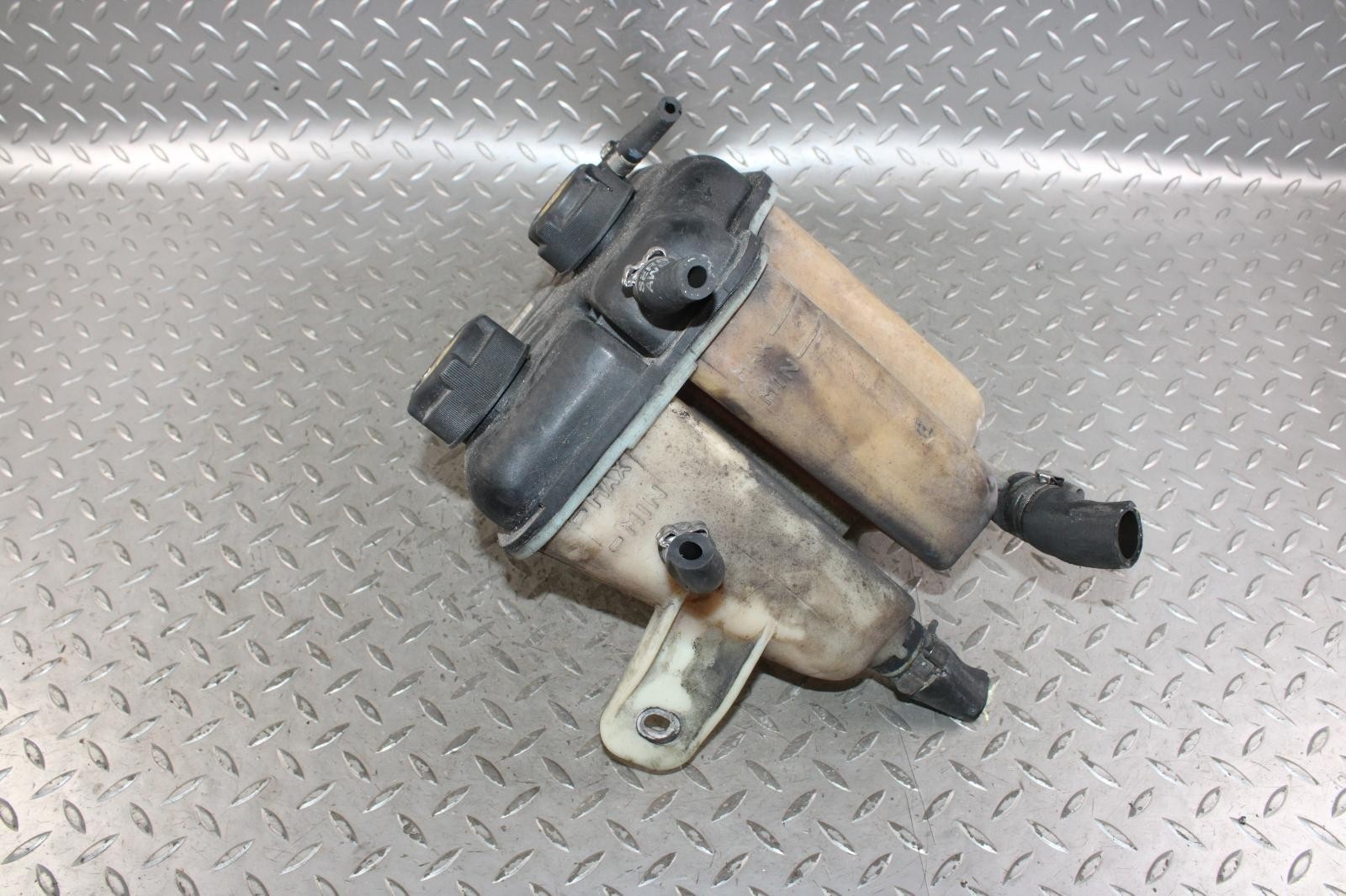 14-21 Ghibli Engine Coolant Overflow Bottle Tank Reservoir Unit OEM Factory OE