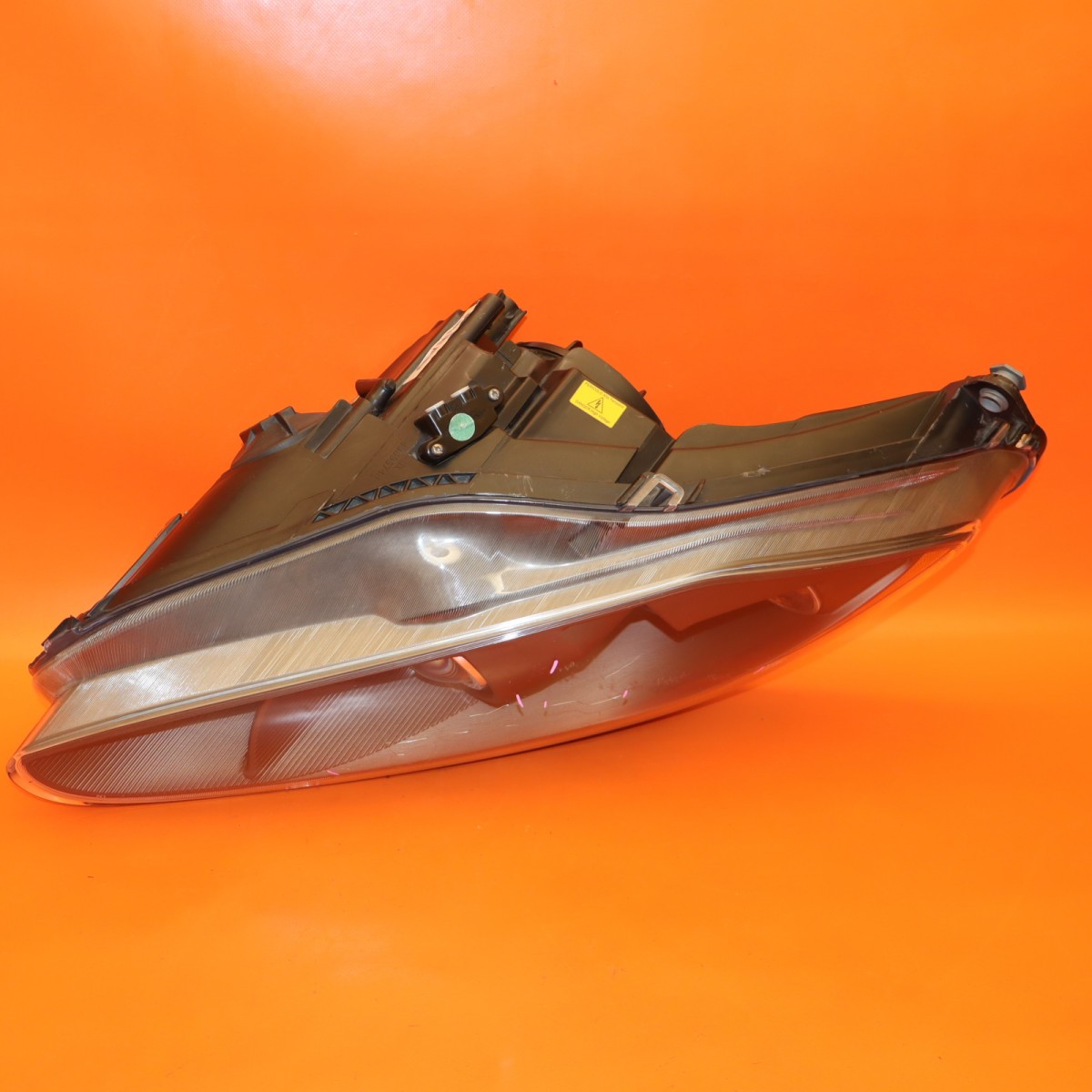 MASERATI GRANTURMISO HEADLIGHT LEFT DRIVER 2010 2011 2012 215798 XENON OEM