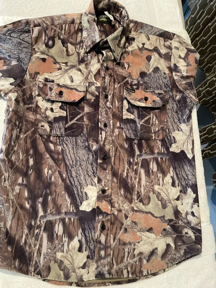 Vintage Wolf Mountain Camo Hunting Shirt Made in USA Men's M Outdoors 80s 90s - Image 2 of 4