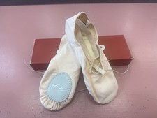 Capezio Women's Juliet 2028 Canvas Ballet Shoes Size 5.5m