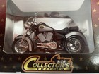 Victory V92C Motorcycle, 1:18 Scale Model, Road Signature Collectors Edition — photo 3