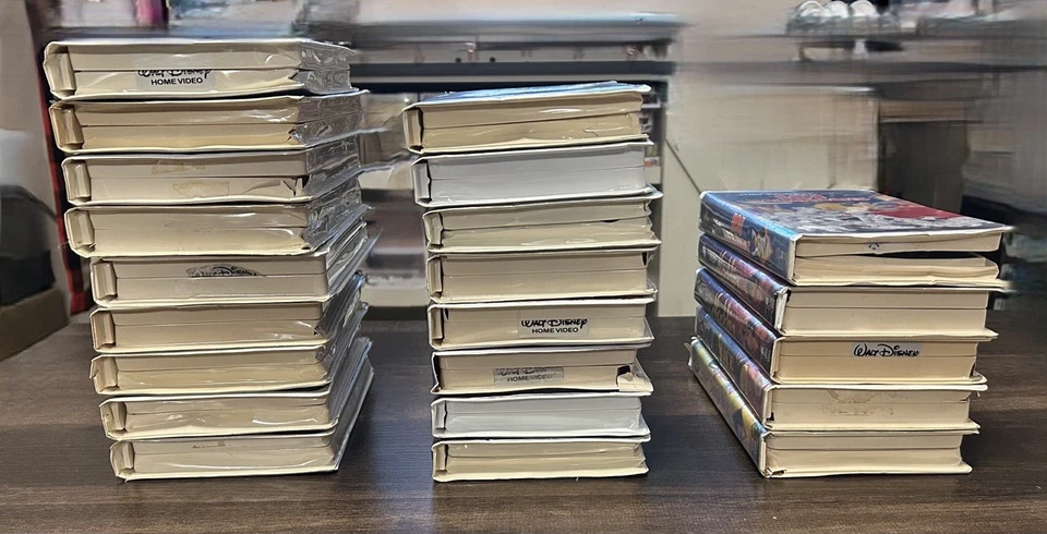 Lot Of 22 Walt Disney VHS - Black Diamond Editions, Gold Collections & More! - Image 4 of 4