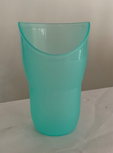 Kinsman Ergonomic 8 oz Nosey Cup NEW Translucent Green Kids and Adults - Picture 8 of 9