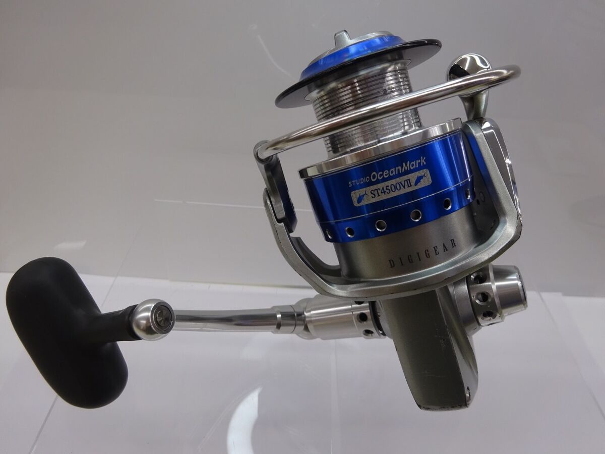 USED Daiwa SALTIGA Z 4500 Gear Ratio 4.9:1, Max drag force USED Daiwa SALTIGA Z 4500 Gear Ratio 4.9:1, Max drag force