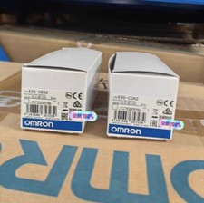 1pcs OMRON E3S-CD62 2m photoelectric sensor