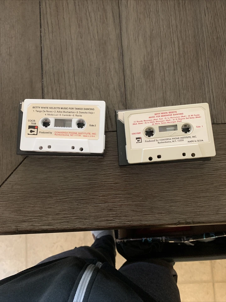BETTY WHITE SELECTS Tango & Merengue (2 Cassettes) Foto 4 de 4