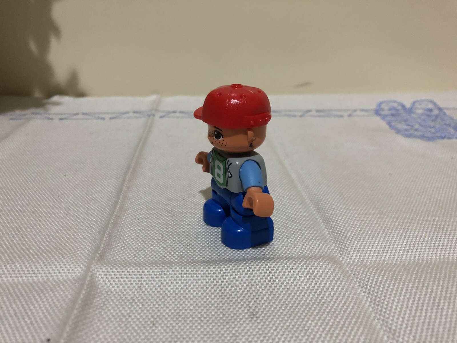 Picture 4 of 8